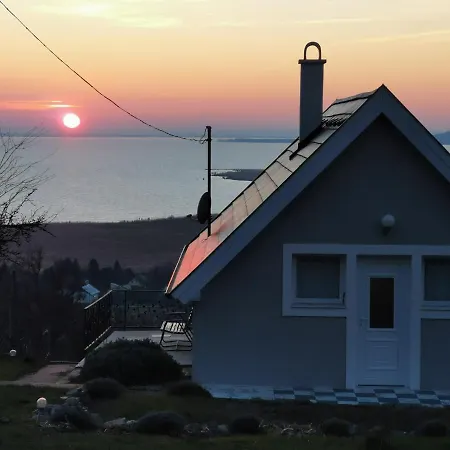 Nyaraló Panoráma Ház Badacsonytördemic