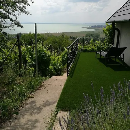Panoráma Ház Nyaraló Badacsonytördemic